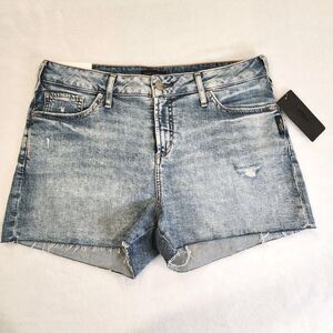 Silver Jeans Co. Curvy Avery Denim Shorts High Rise Light Wash Size 32 X 3 NWT